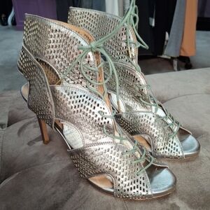 Joie Elvie Metalic Gold Perforated Leather Sandal Heels Size 10